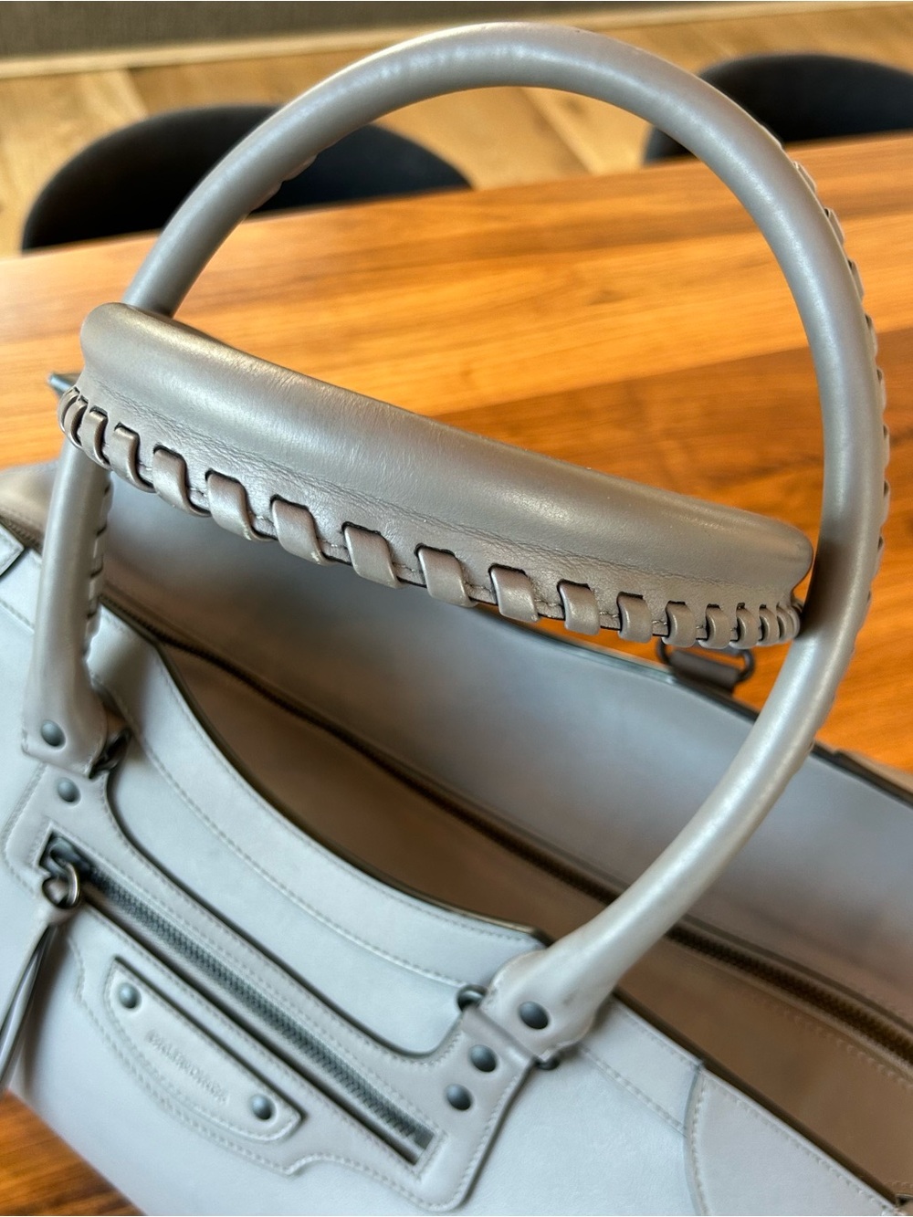 Balenciaga Neo- Grey Leather Tote with Braided Handles - Picture 6 of 17